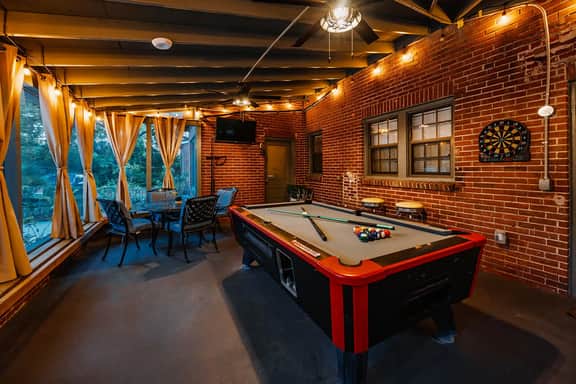 San Marco 2BR • King • Porch & Pool Table - Image 2